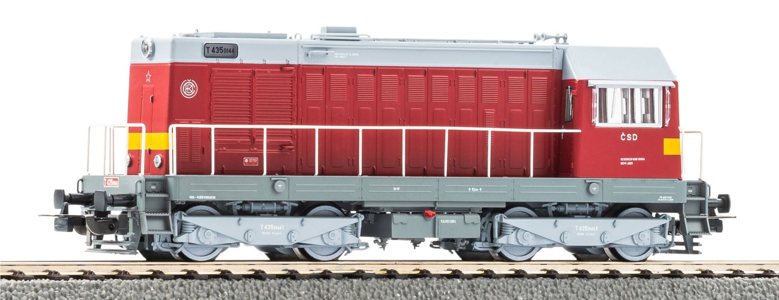 Diesellok 720 CSD IV + DSS PluX22