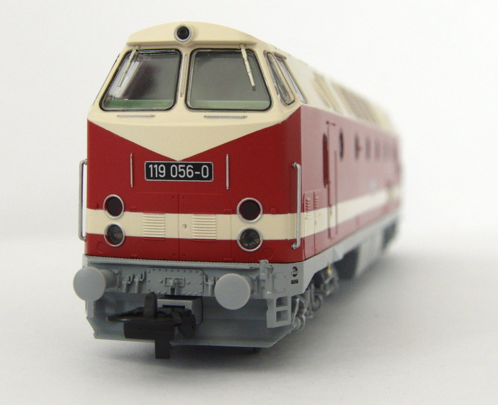Diesellok BR 119 DR IV