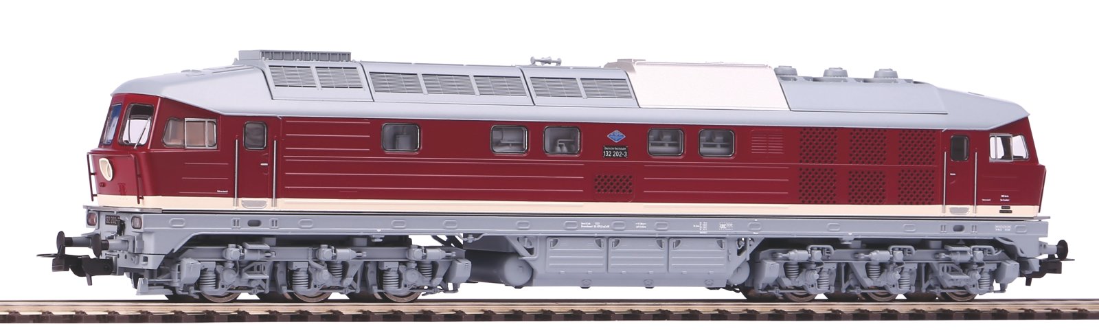 ~Diesellok BR 132 063-9 DR IV + Dec.