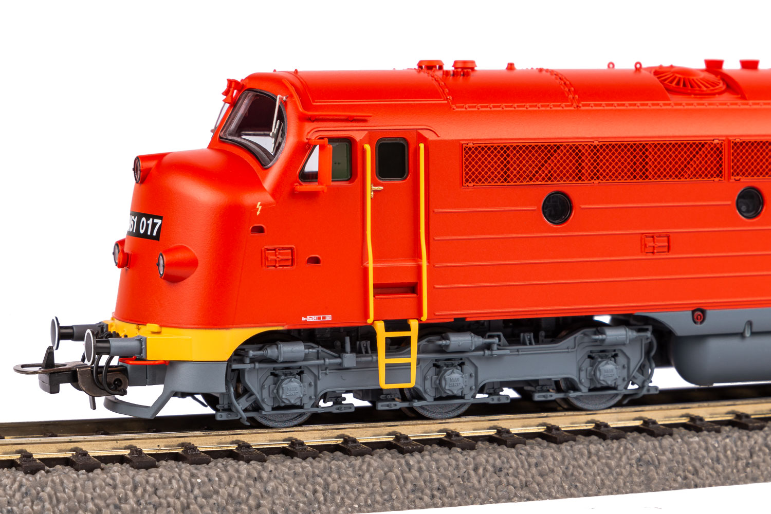 Diesellok BR M61 MAV IV + DSS PluX22