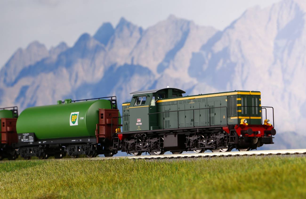 Diesellok D.141 1019 FS IV + DSS PluX22