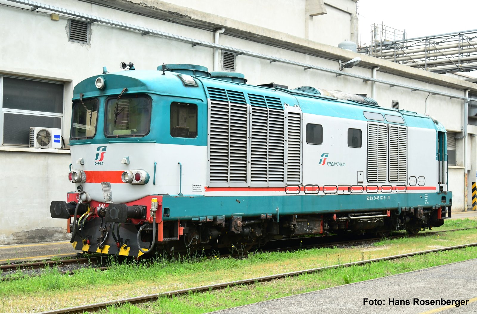 Diesellok D.445 dritte Serie mit Schneepflug FS VI + DSS PluX22