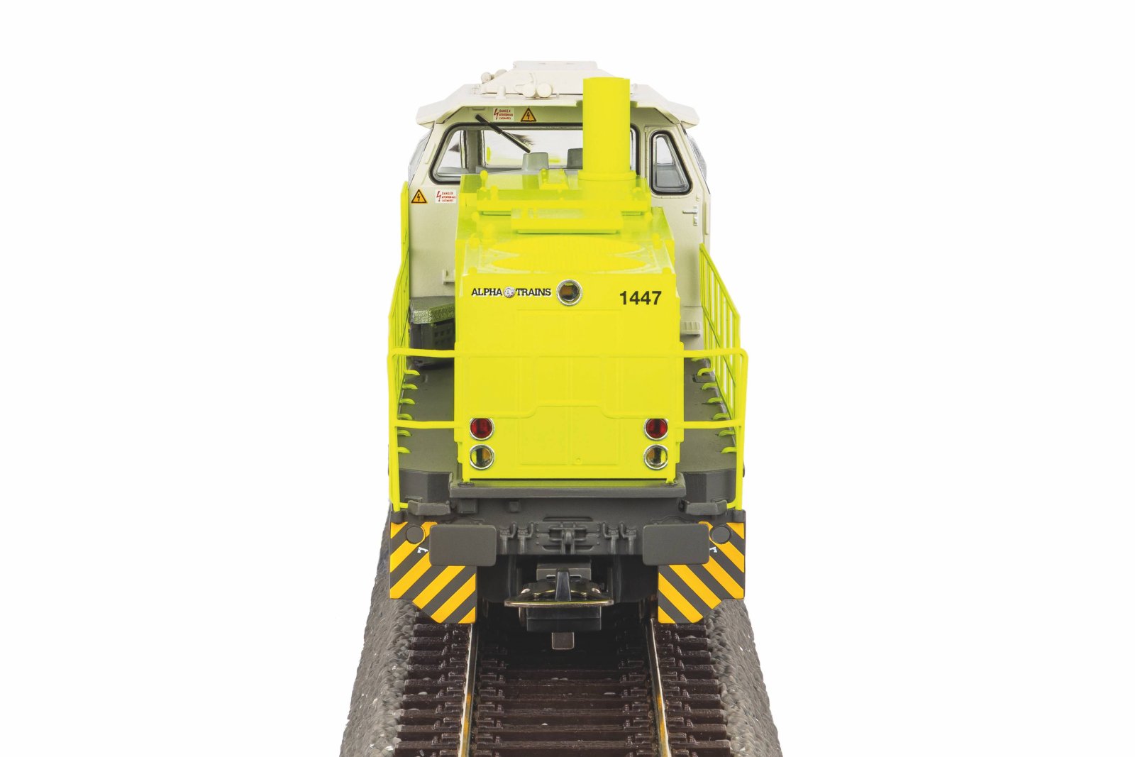 ~Diesellok G 1206 Alpha Trains  VI + 8pol. Dec.