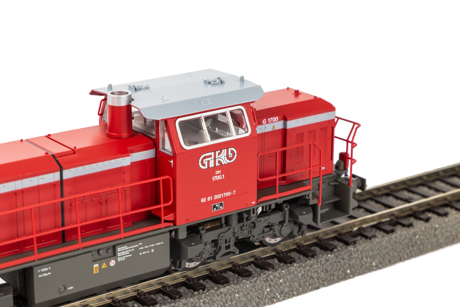 ~Diesellok G1700 GKB VI + DSS PluX22