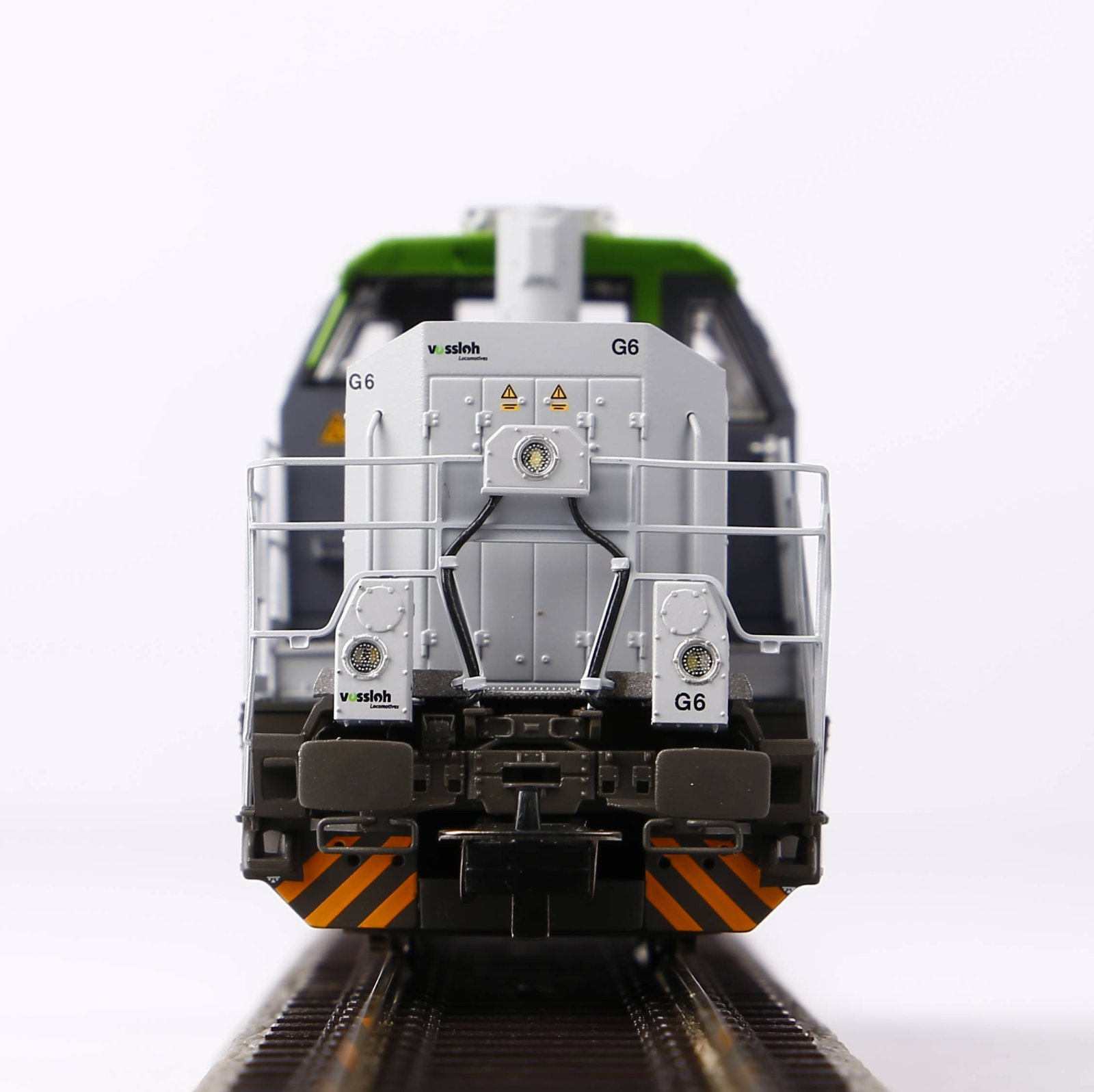 ~Diesellok G6 Hector Rail VI + PluX22 Dec.