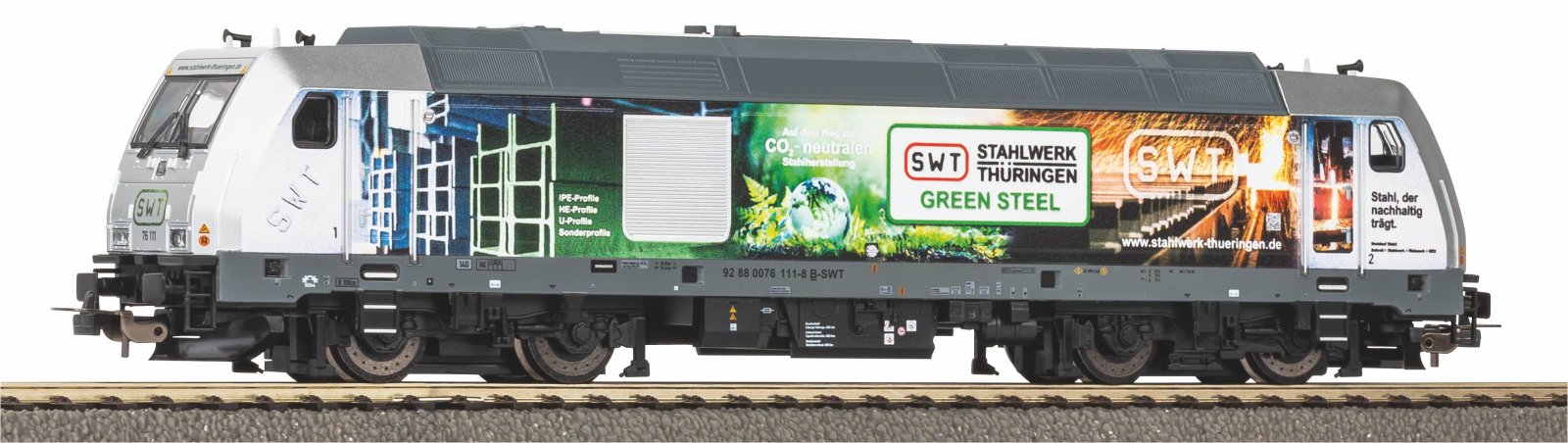 ~Diesellok Traxx Stahlwerk Thüringen VI + PluX22 Dec.
