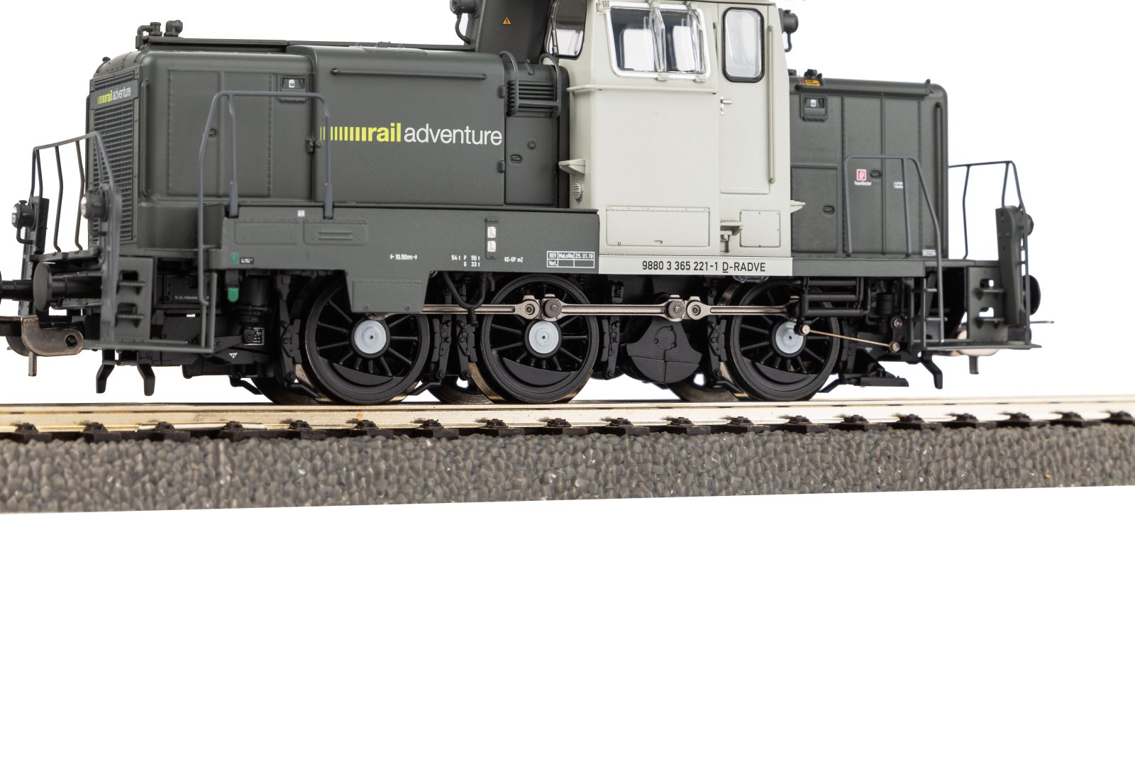 ~Diesellok/Sound BR 365 RailAdventure VI + PluX22 Dec.
