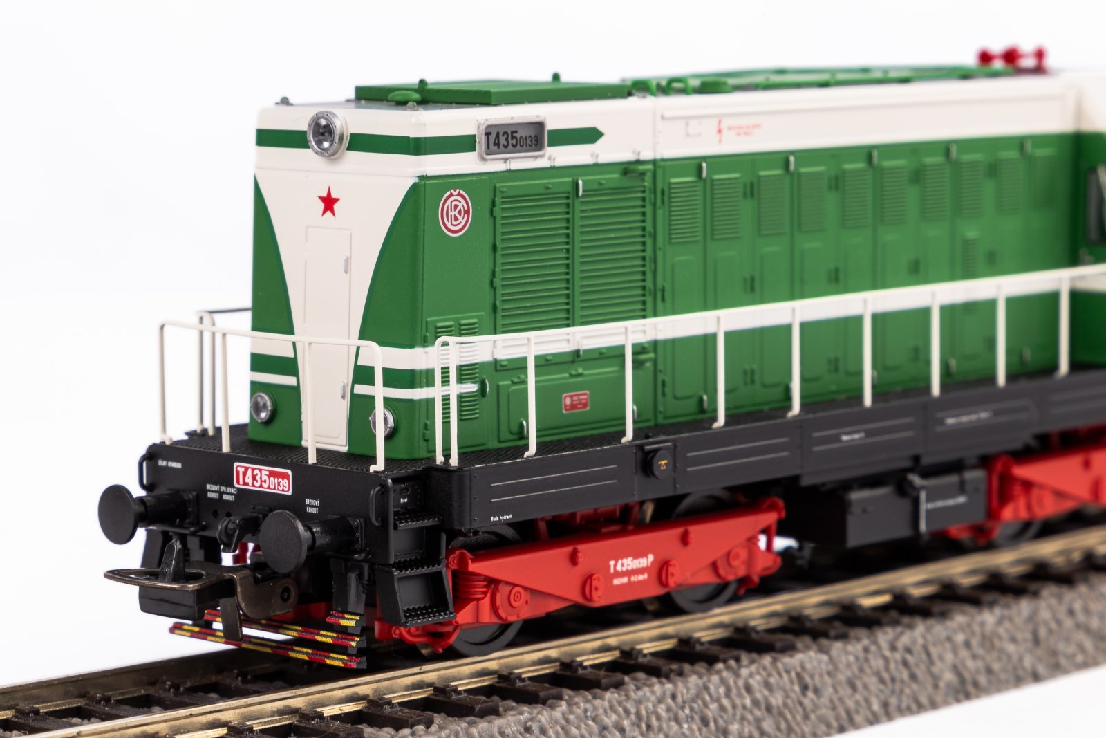 ~Diesellok/Sound BR T435 CD IV + PluX22 Dec