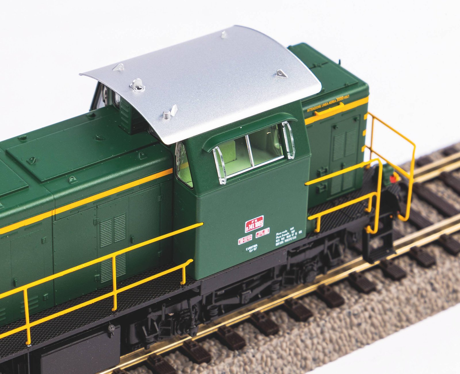 Diesellok/Sound D.141.1003 FS IV + Plux22 Dec.