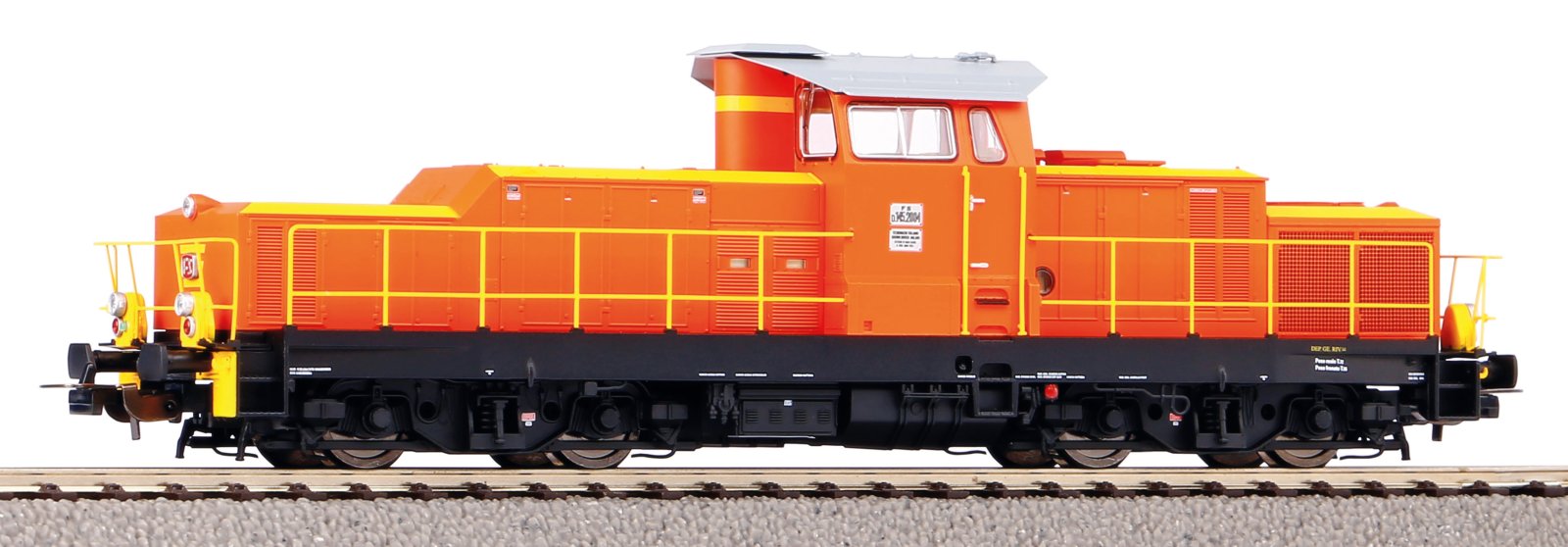 ~Diesellok/Sound D.145 2004 FS IV + PluX22 Dec.