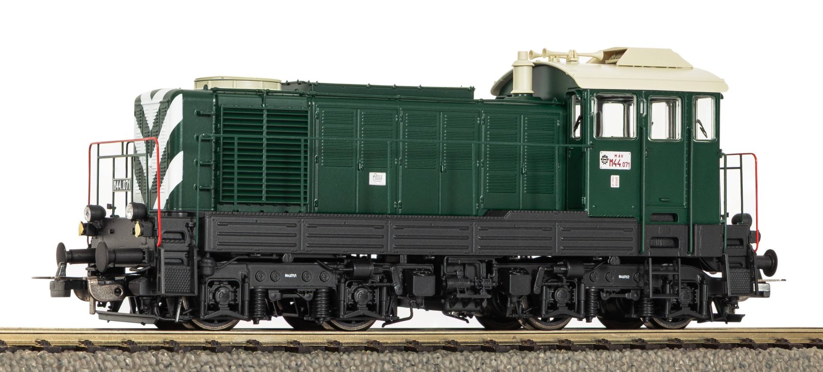 Diesellok/Sound M44 MAV III + PluX22 Dec.