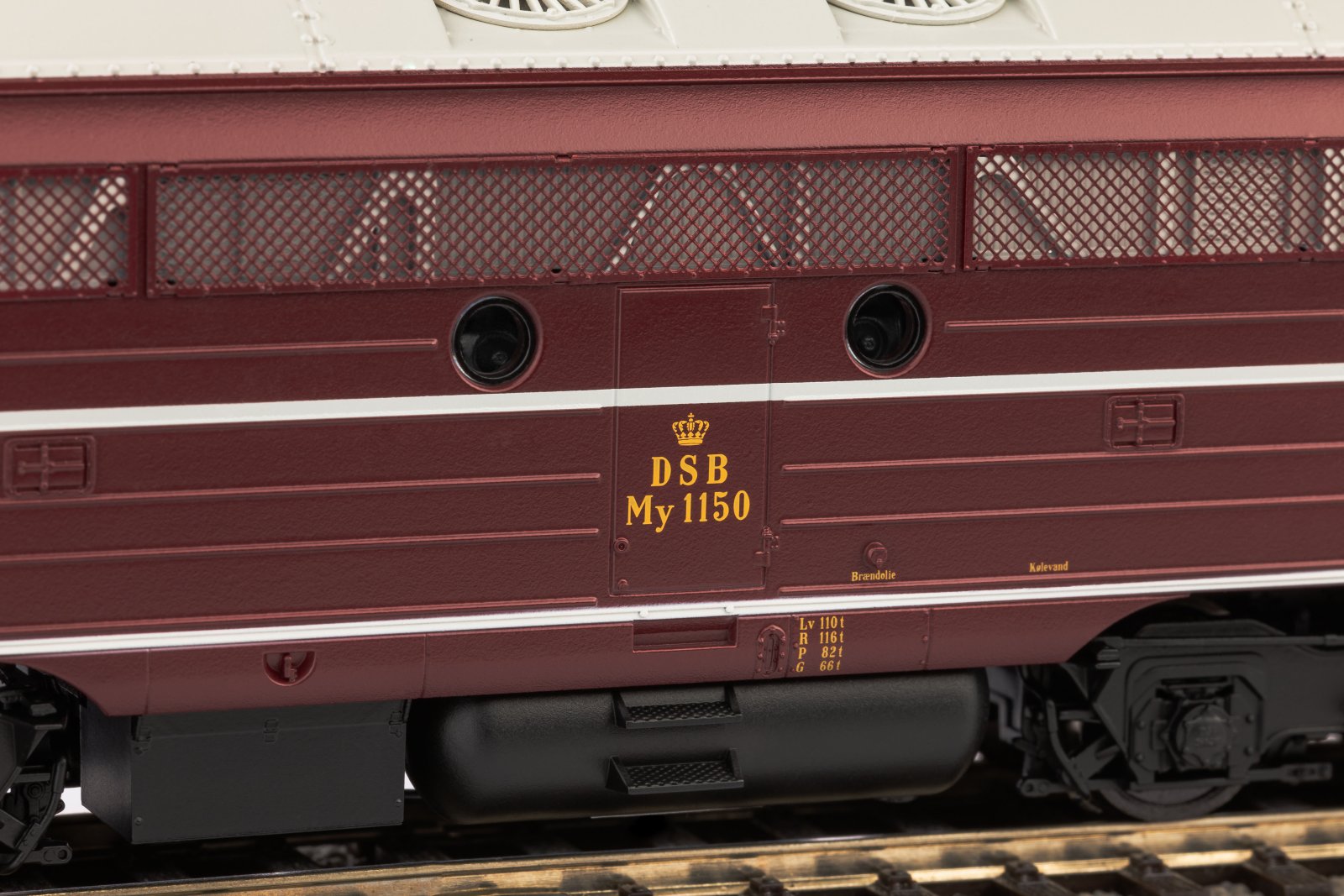 Diesellok/Sound My DSB  III + PluX22 Dec.