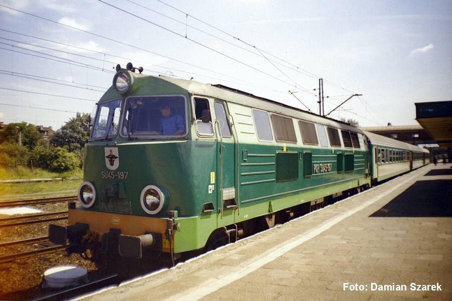 Diesellok/Sound SU45 PKP V + PluX22 Dec.