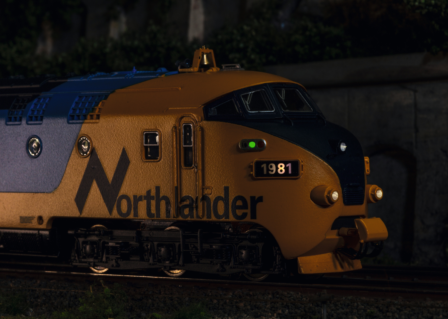 Dieseltr-zug Northlander ONR