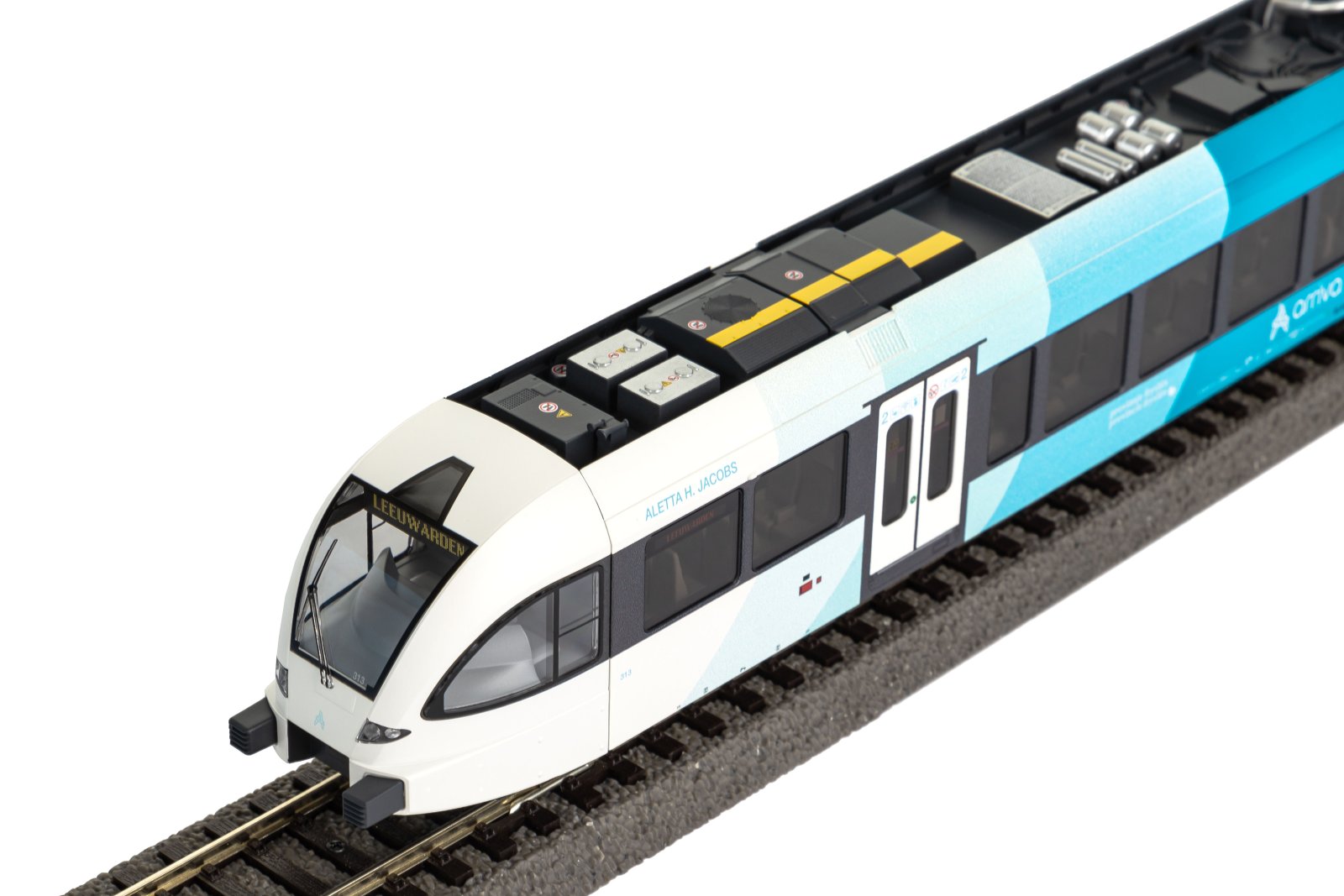 Dieseltriebwg. GTW 2/8 Arriva VI + DSS 8pol.