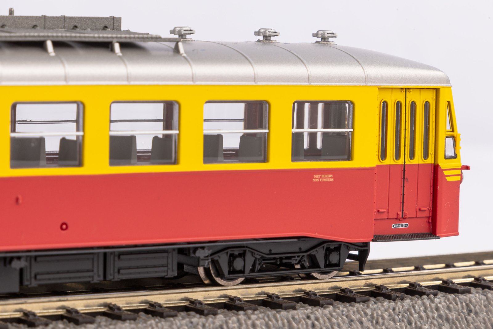 Dieseltriebwg. Rh 554 SNCB IV + DSS PluX22