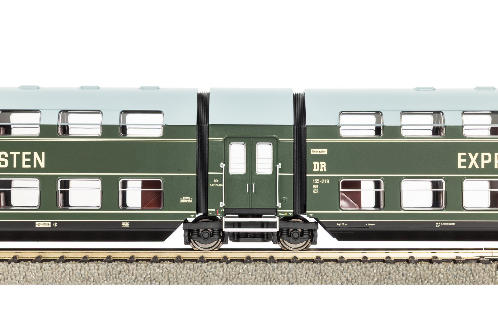 Doppelstock-Gliederzug DGBe12 Express Junger Sozialisten DR III