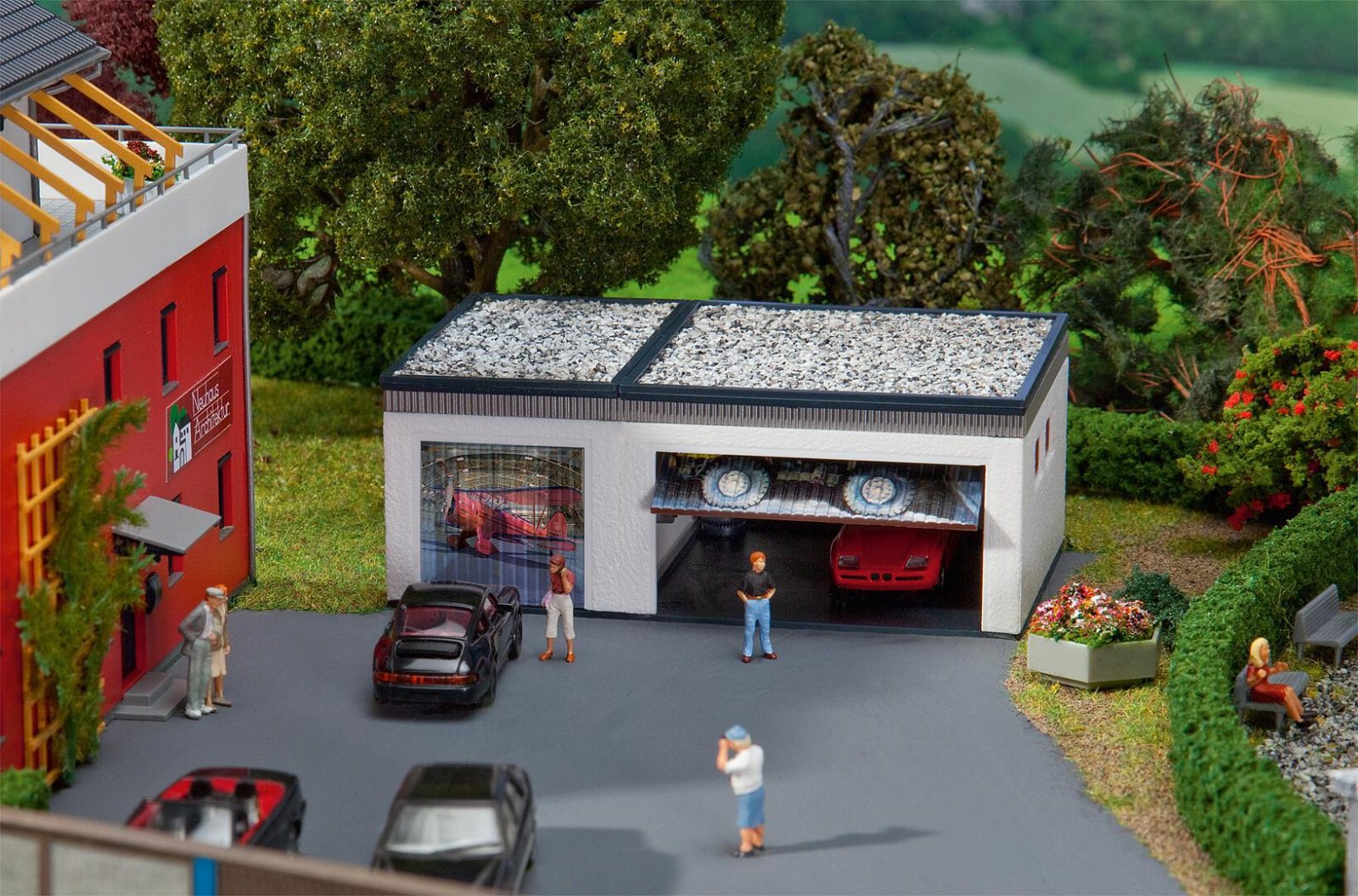 Dubbele Garage Met Aandrijving