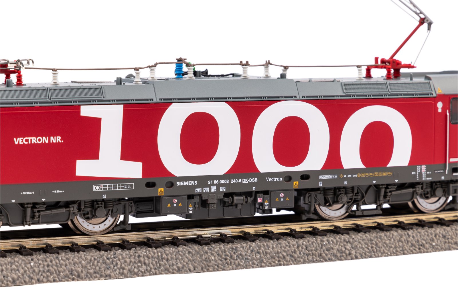 E-Lok 1000. Vectron DSB VI + DSS PluX22
