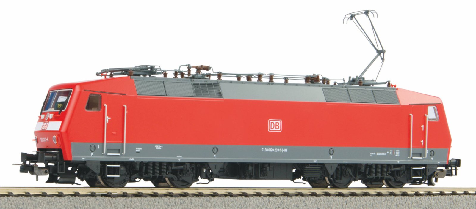E-Lok 120 mit FIS DB AG VI + DSS PluX22