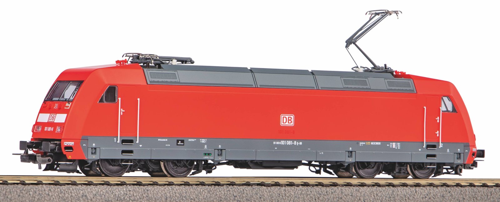 ~E-Lok BR 101 DB AG VI + PluX22 Dec.