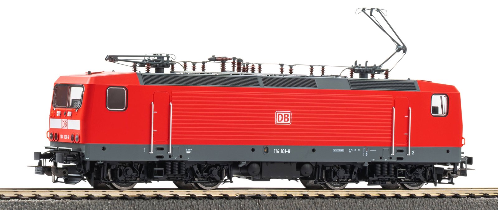 E-Lok BR 114 DB AG VI + DSS PluX22