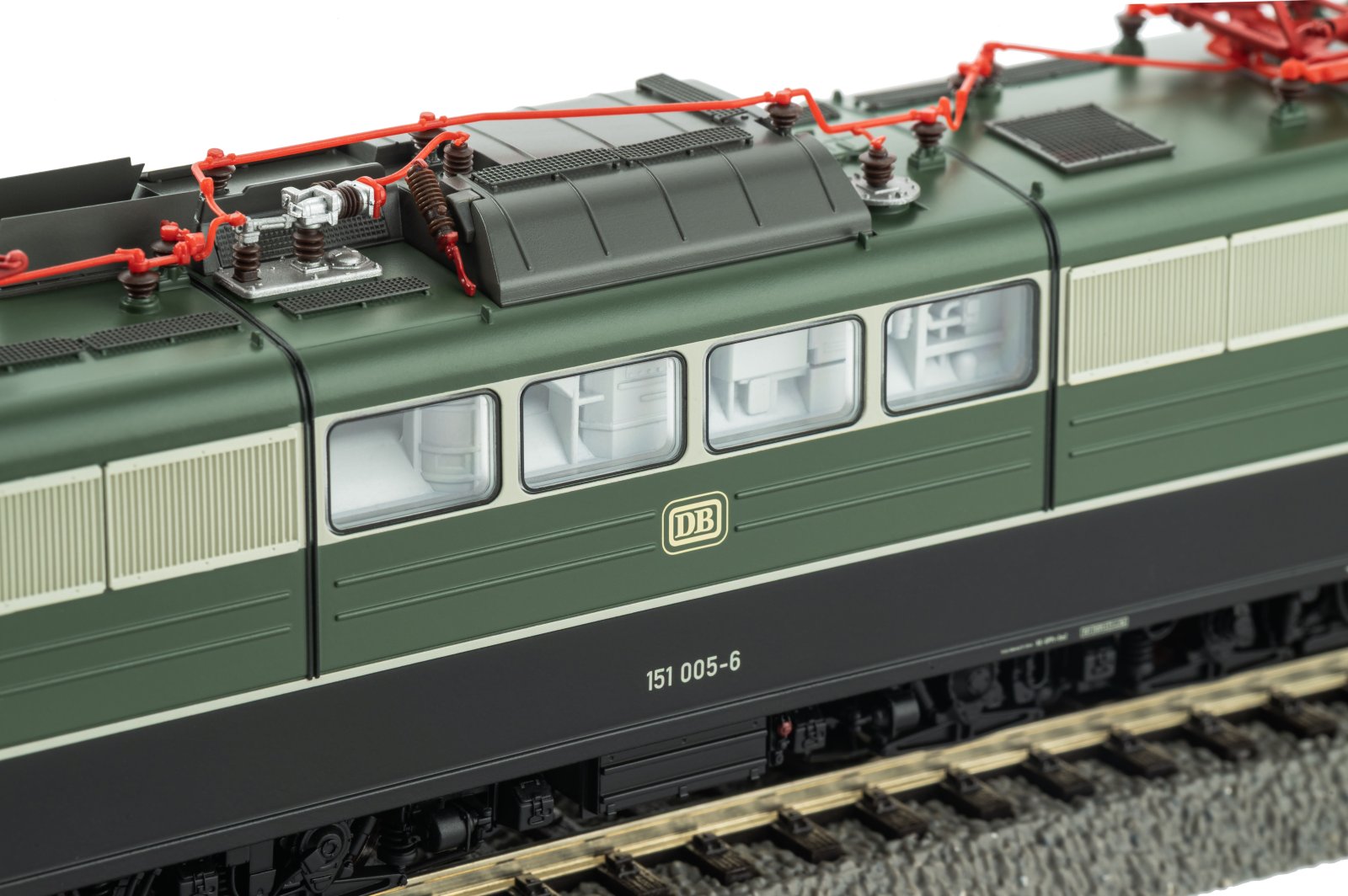 E-Lok BR 151 grün DB IV + DSS PluX22