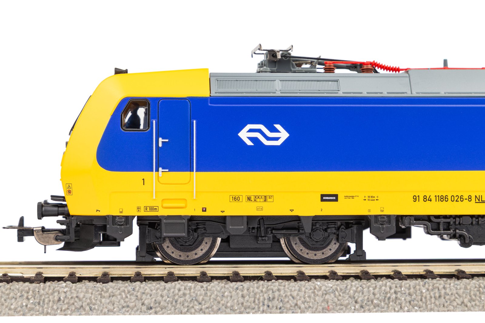 E-Lok BR 186 NS VI + DSS PluX22