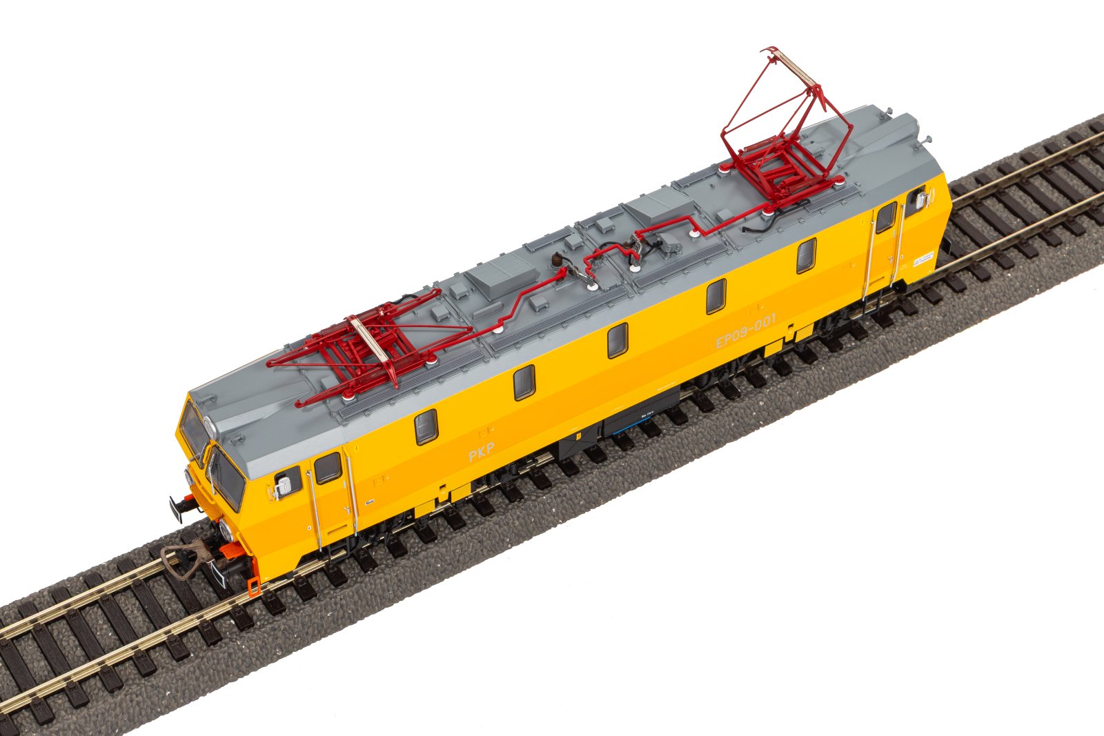 E-Lok EP09 PKP V + DSS PluX22