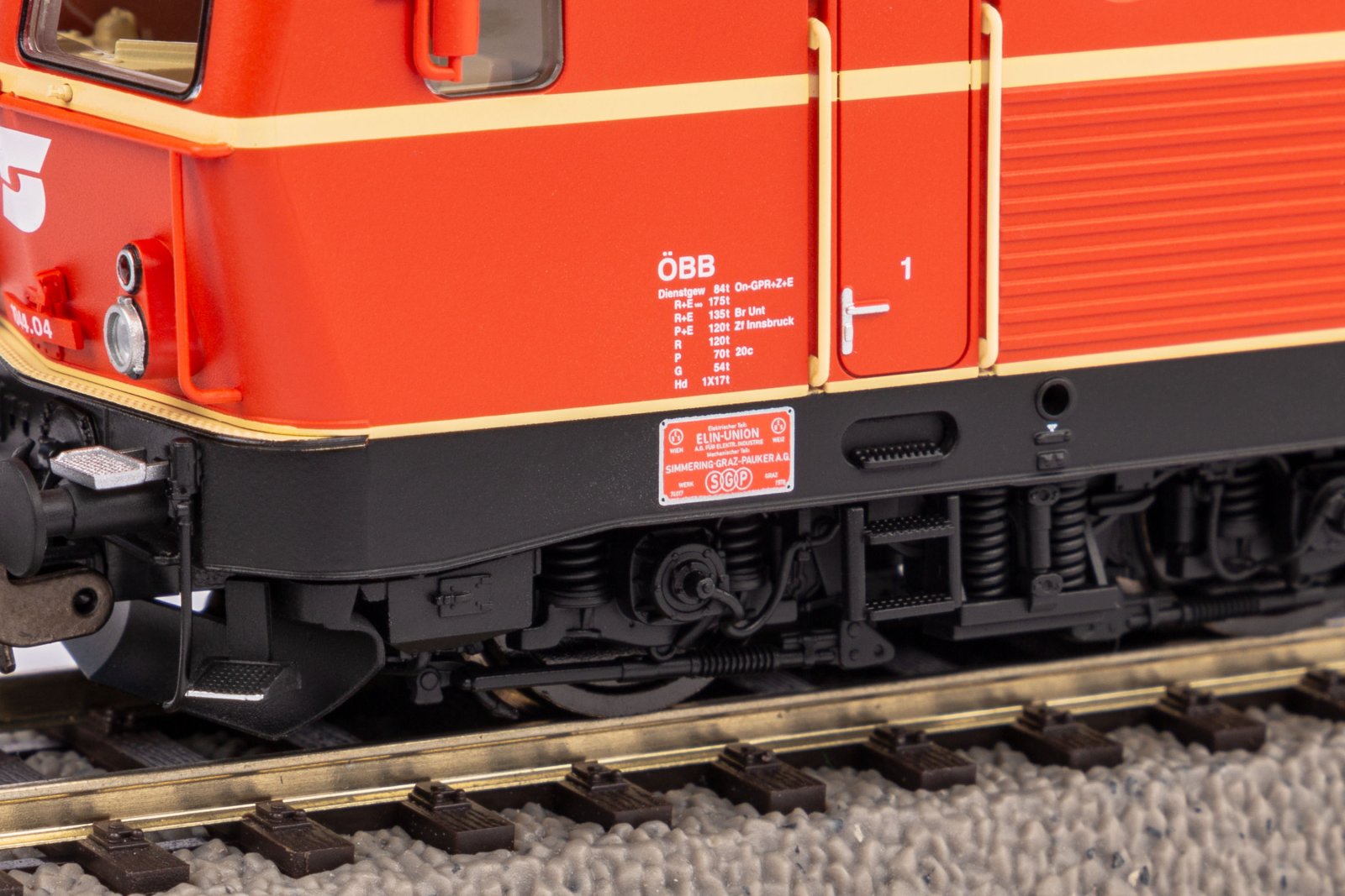 E-Lok Rh 1044 ÖBB IV + DSS PluX22