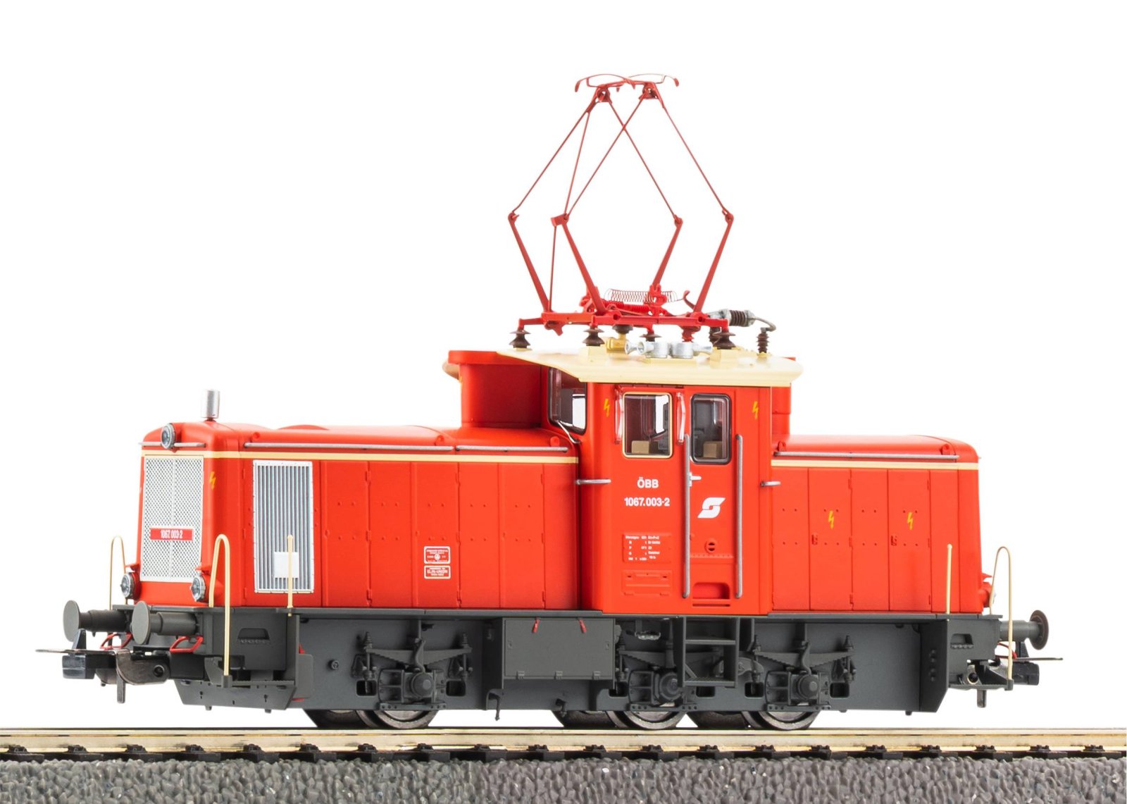 E-Lok Rh 1067 orange ÖBB IV + DSS PluX22