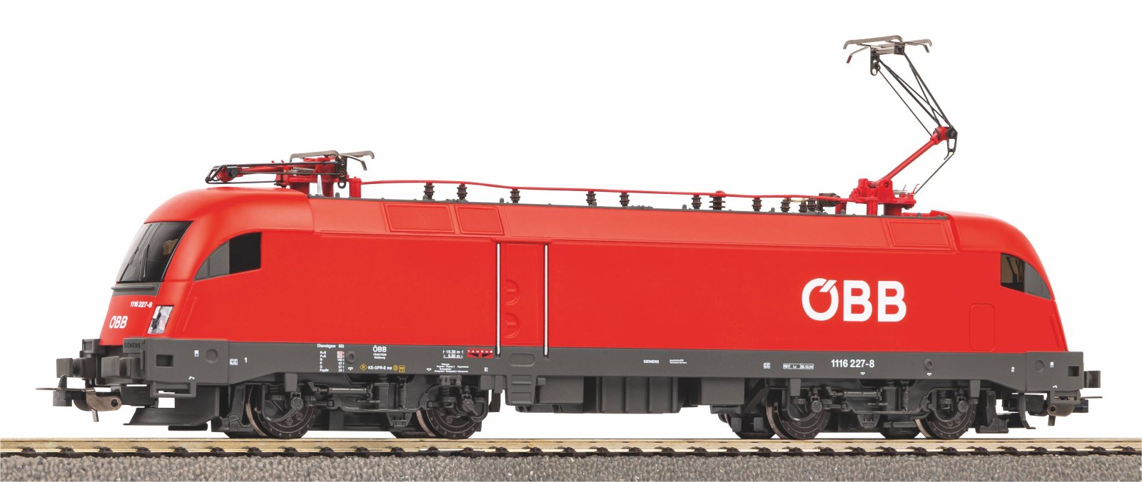 ~E-Lok Taurus ÖBB V + lastg. Dec.