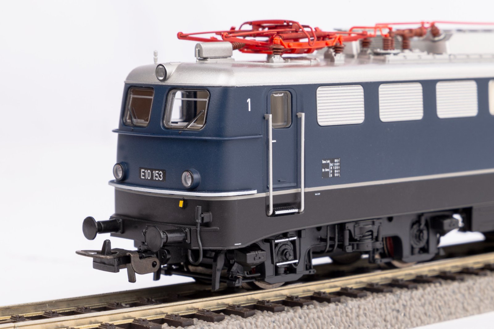 ~E-Lok/Sound BR E 10 DB III + PluX22 Dec.