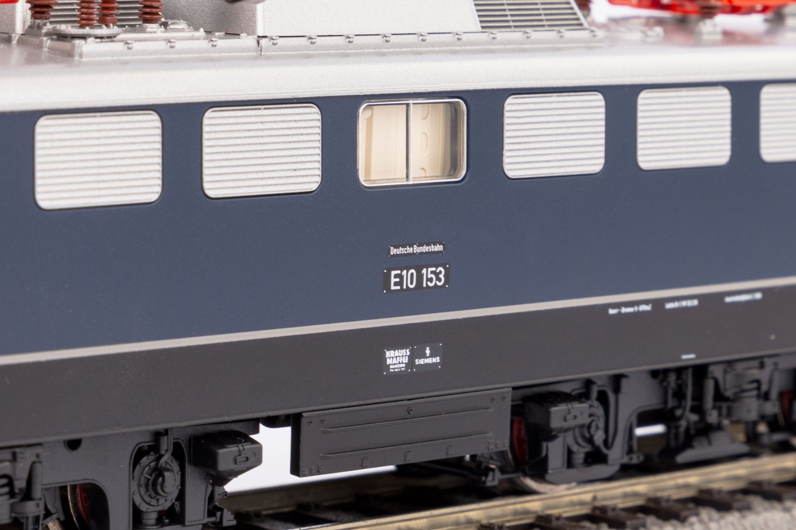 ~E-Lok/Sound BR E 10 DB III + PluX22 Dec.