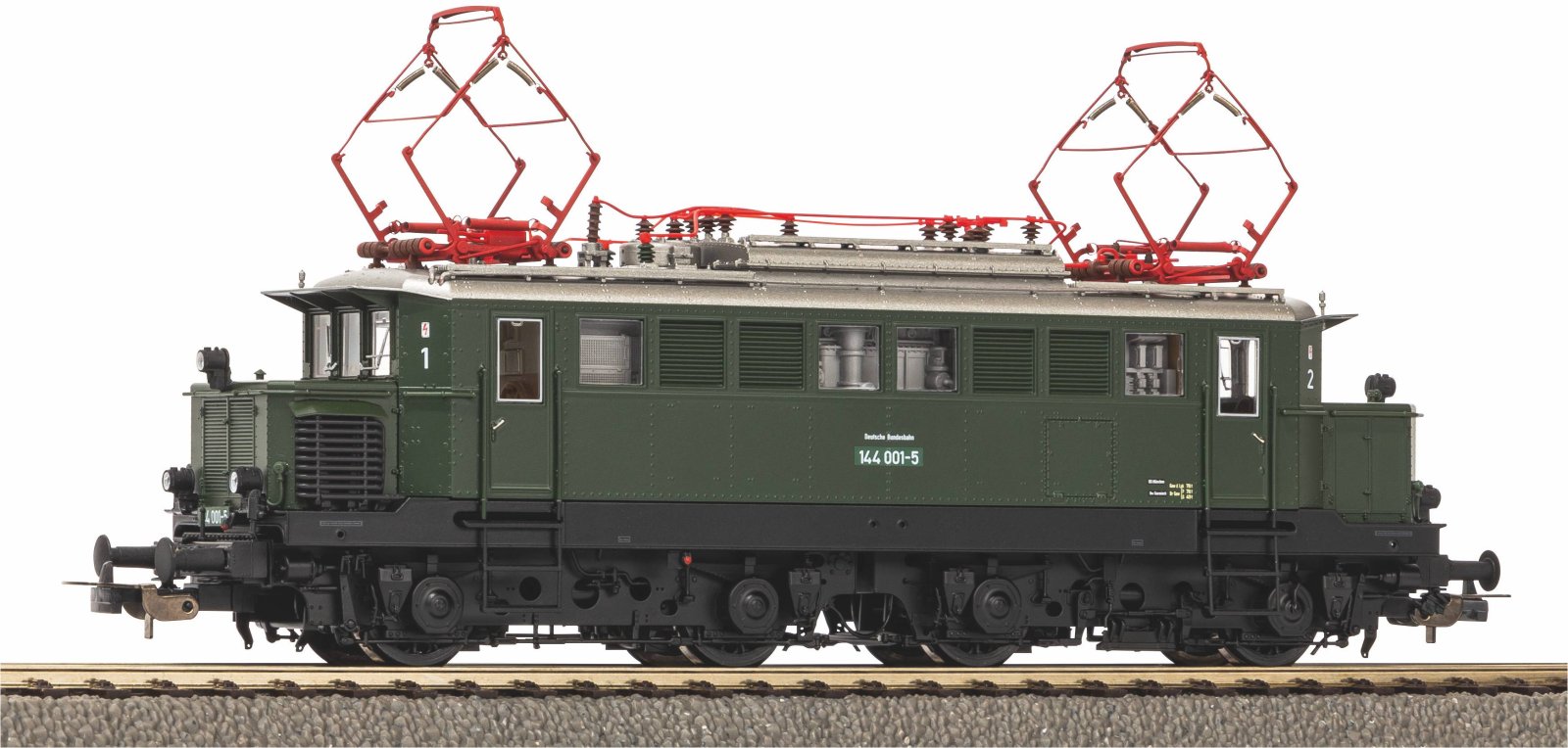 E-Lok/Sound E 44 001 DB III + PluX22 Dec.