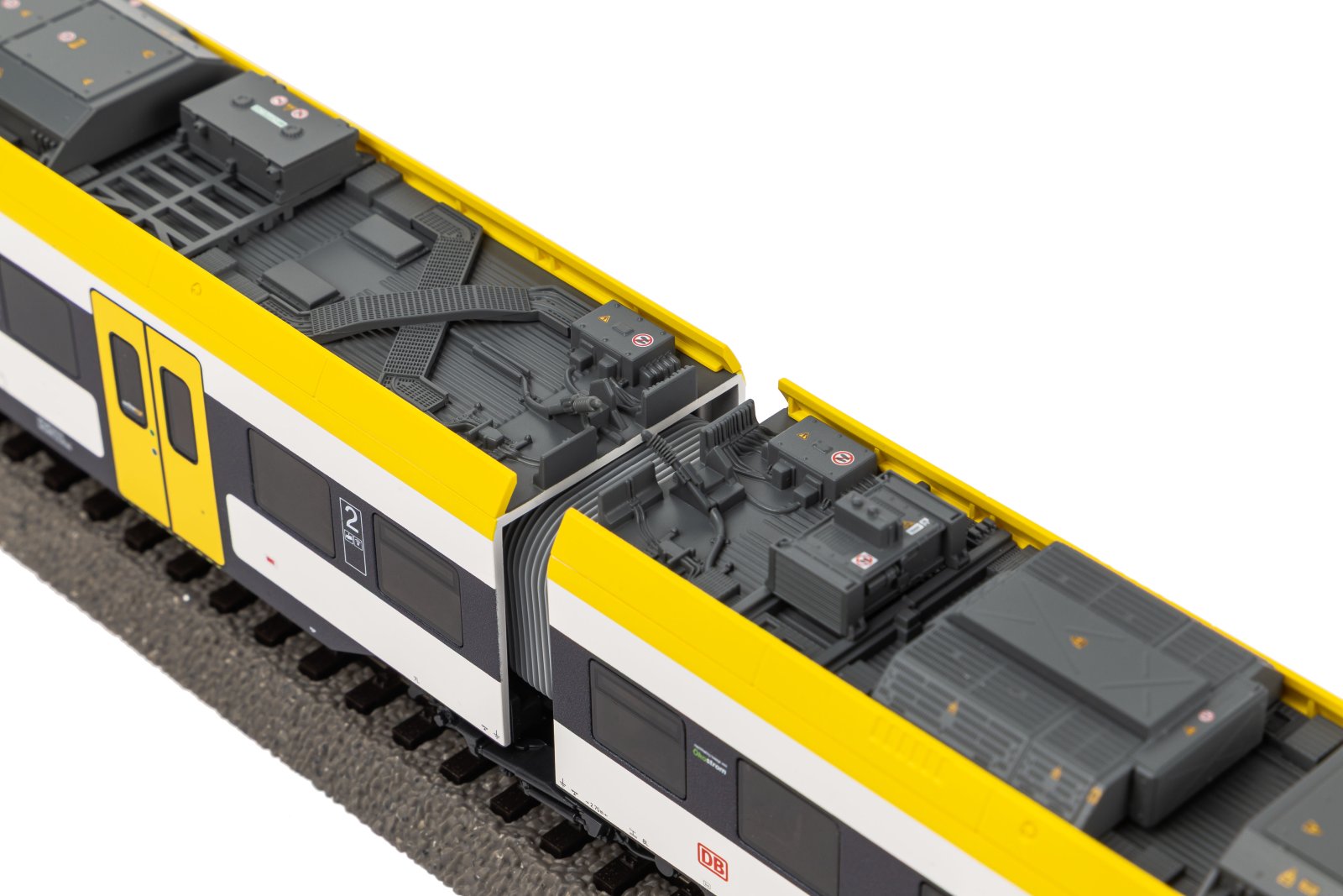 E-Triebzug BR 440 bwegt DB AG VI + DSS 8pol.