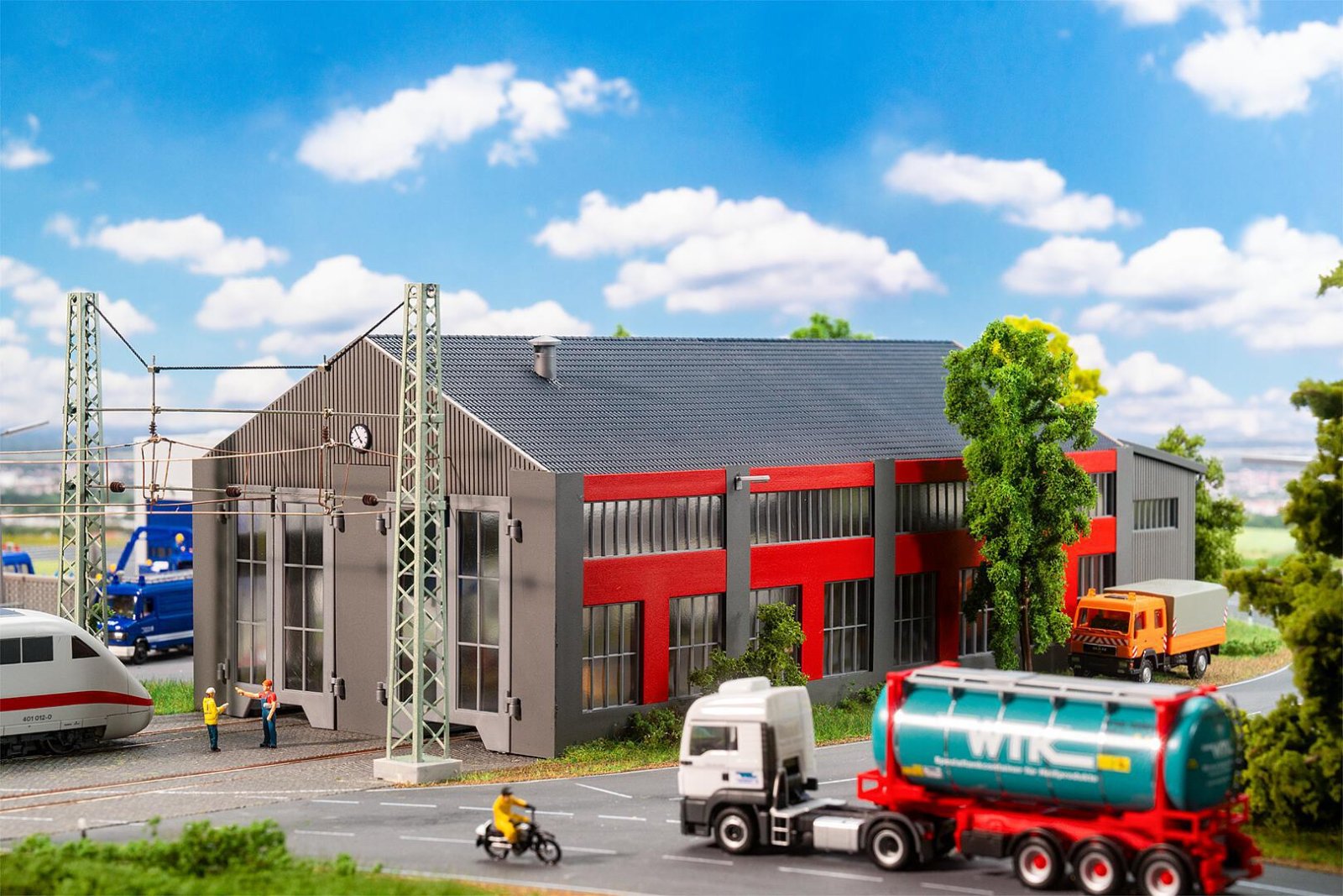 Elektrische Locomotiefloods, 2 Stopplaatsen