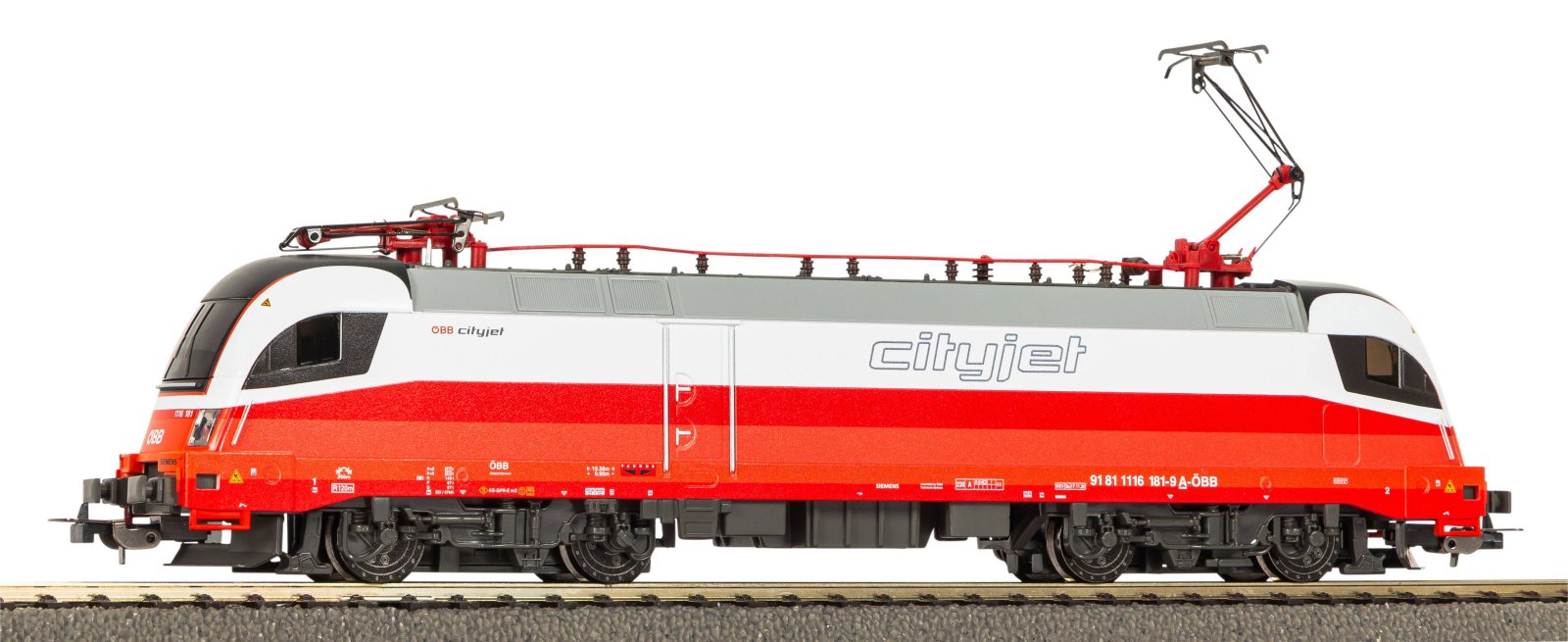~Elektrolok Taurus CityJet ÖBB VI + PluX22 Dec.