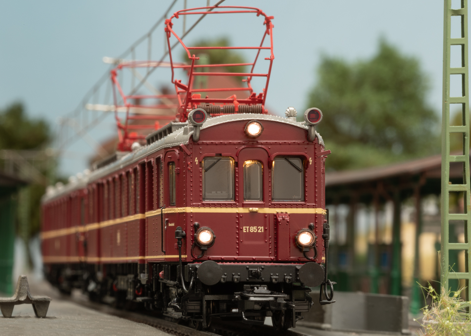 Elektrotriebwagen ET 85 DB