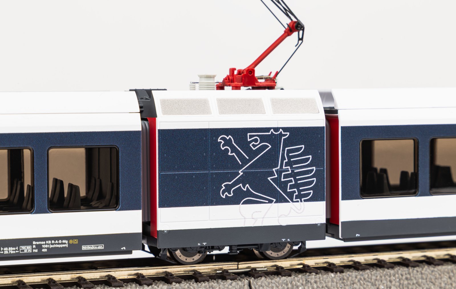 Elektrotriebzug GTW 2/6 StB VI + DSS 8pol.