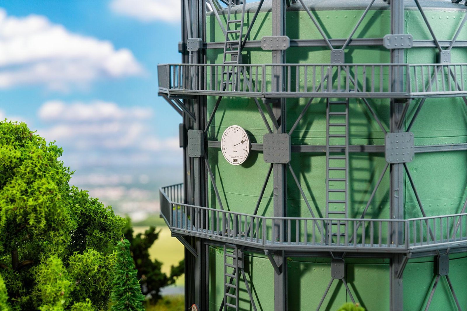 Gasometer Met Pijpwerk