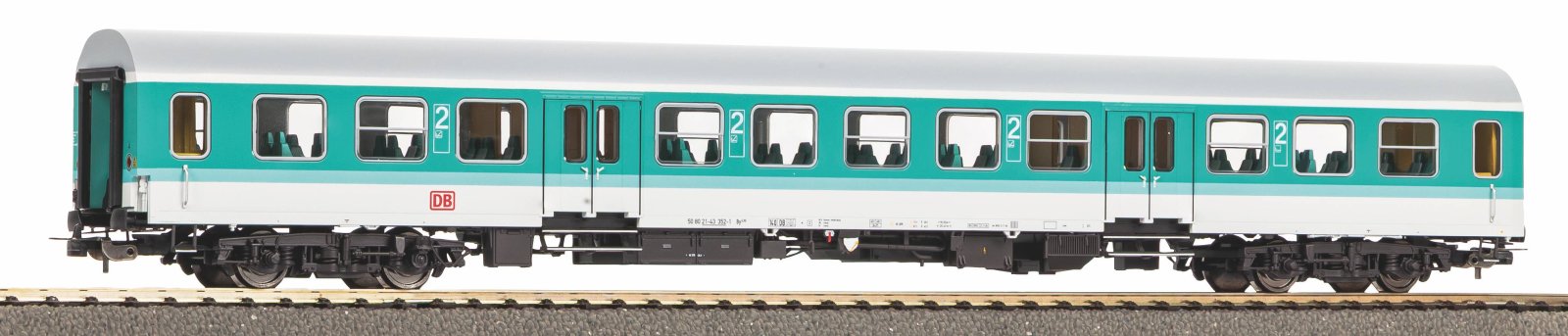 Halberstädter Mitteleinstiegswg. mintgrün 2. Kl. DB AG V