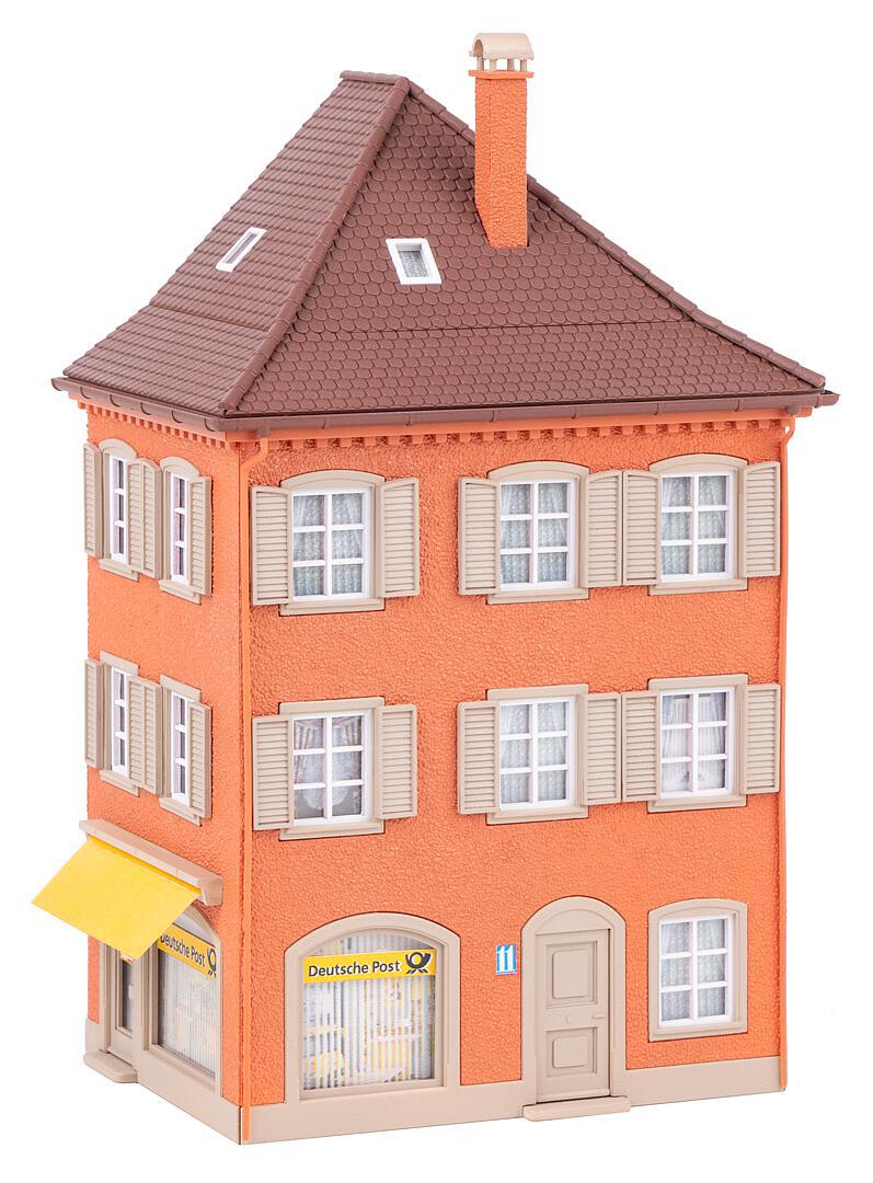 Hoekhuis Met Postkantoor