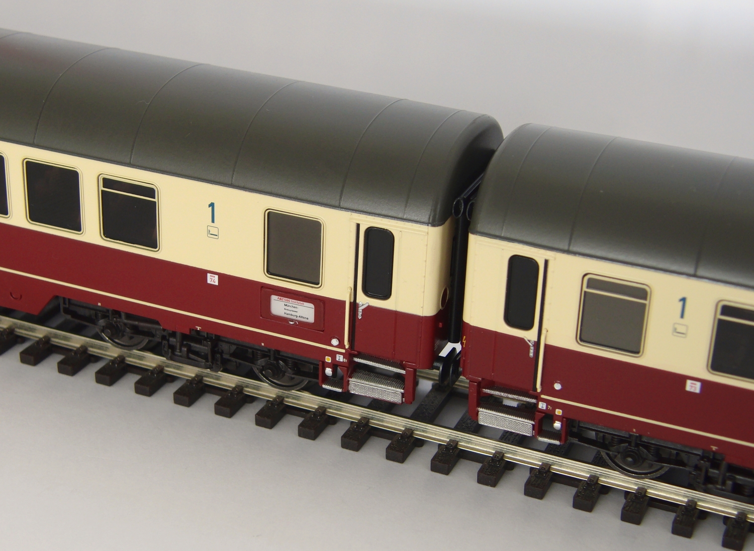 IC Abteilwagen 1.Kl. Avmz 111 DB IV
