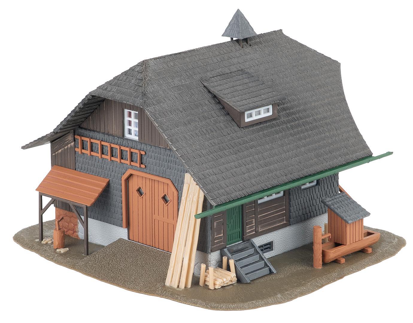 Jubiläumsmodell Schwarzwaldhaus Mit Figur