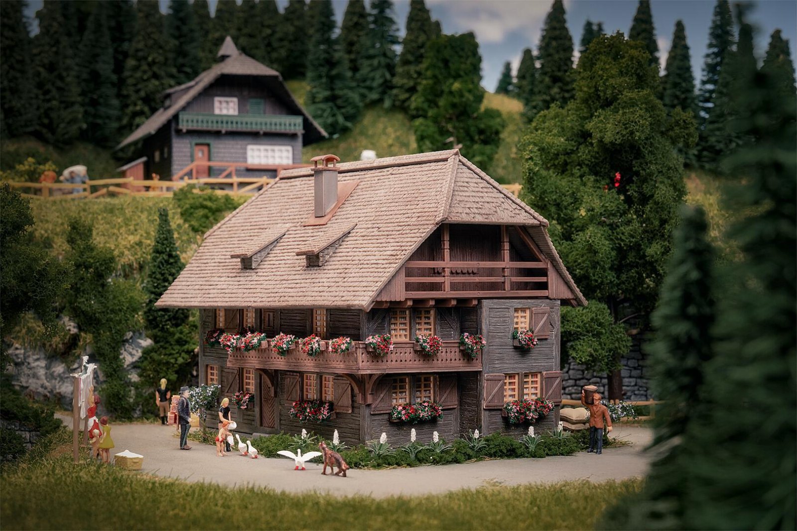 Jubiläumsmodell Uhrenmacherhaus Mit Figur