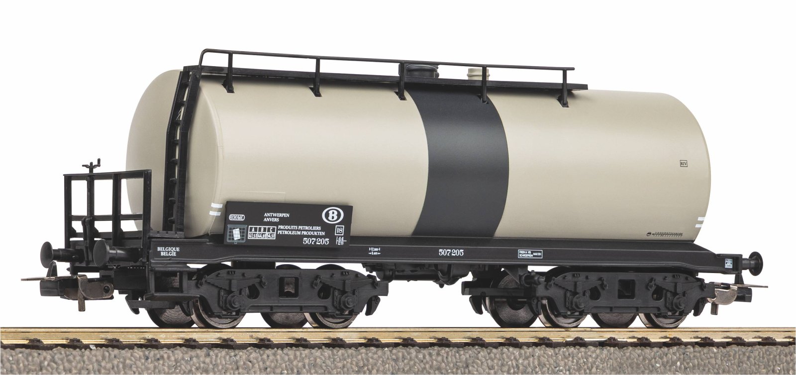 Kesselwg. o. Bh./ Wagon citerne à sans guérite de frein SNCB III