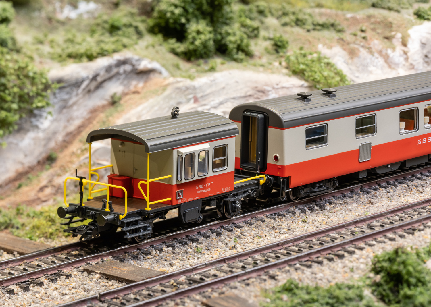 Kuppelwagen-Set Sputnik SBB