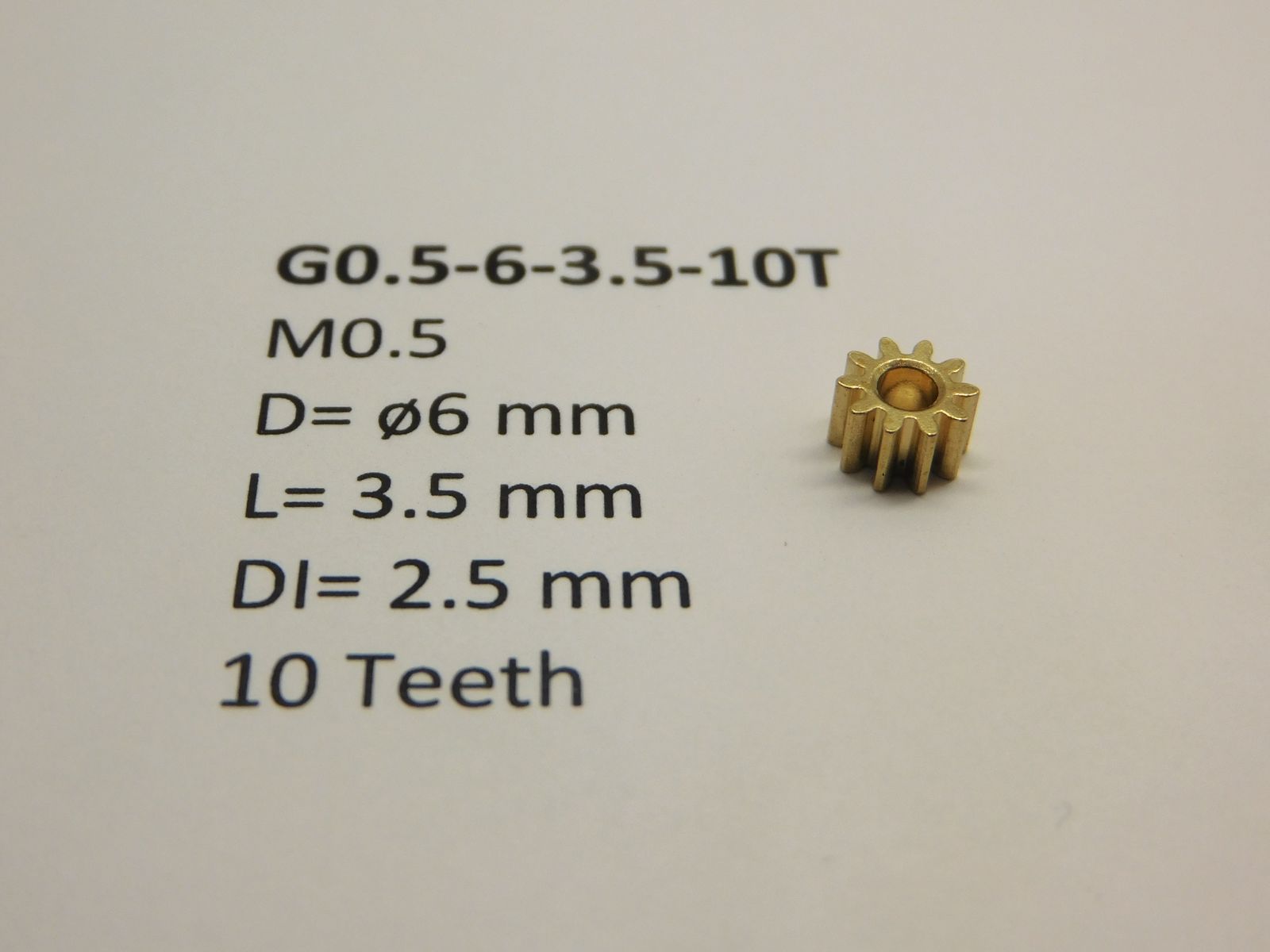 Micromotor.EU G0.5-6-3.5-10T – Tandwiel module 0,5 – 10 tanden – Buitendiameter 6 mm – Lengte 3,5 mm – Binnendiameter 2,5 mm – Voor Lima, Rivarossi, Electrotren en Jouef