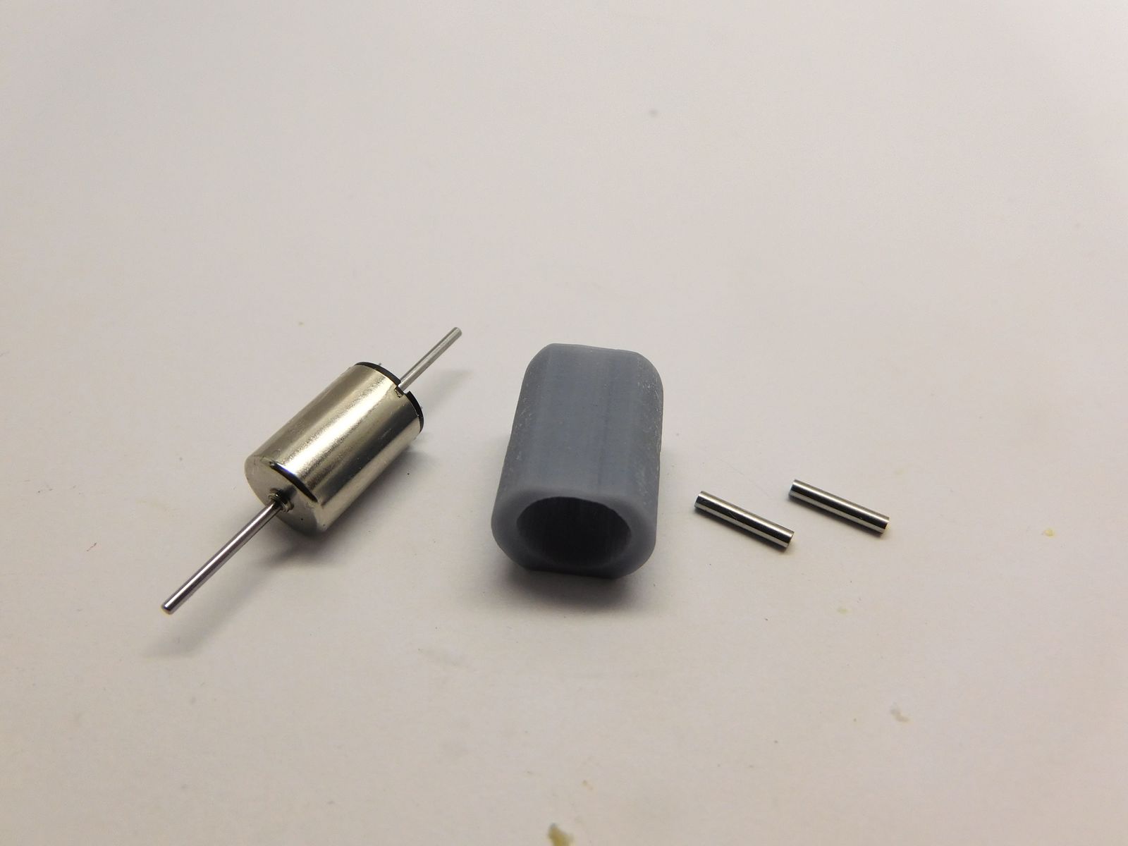 Micromotor.EU MMA02 – Ombouwmotor Mashima MHK 1015 / China N20 – 2 assen van 10 mm